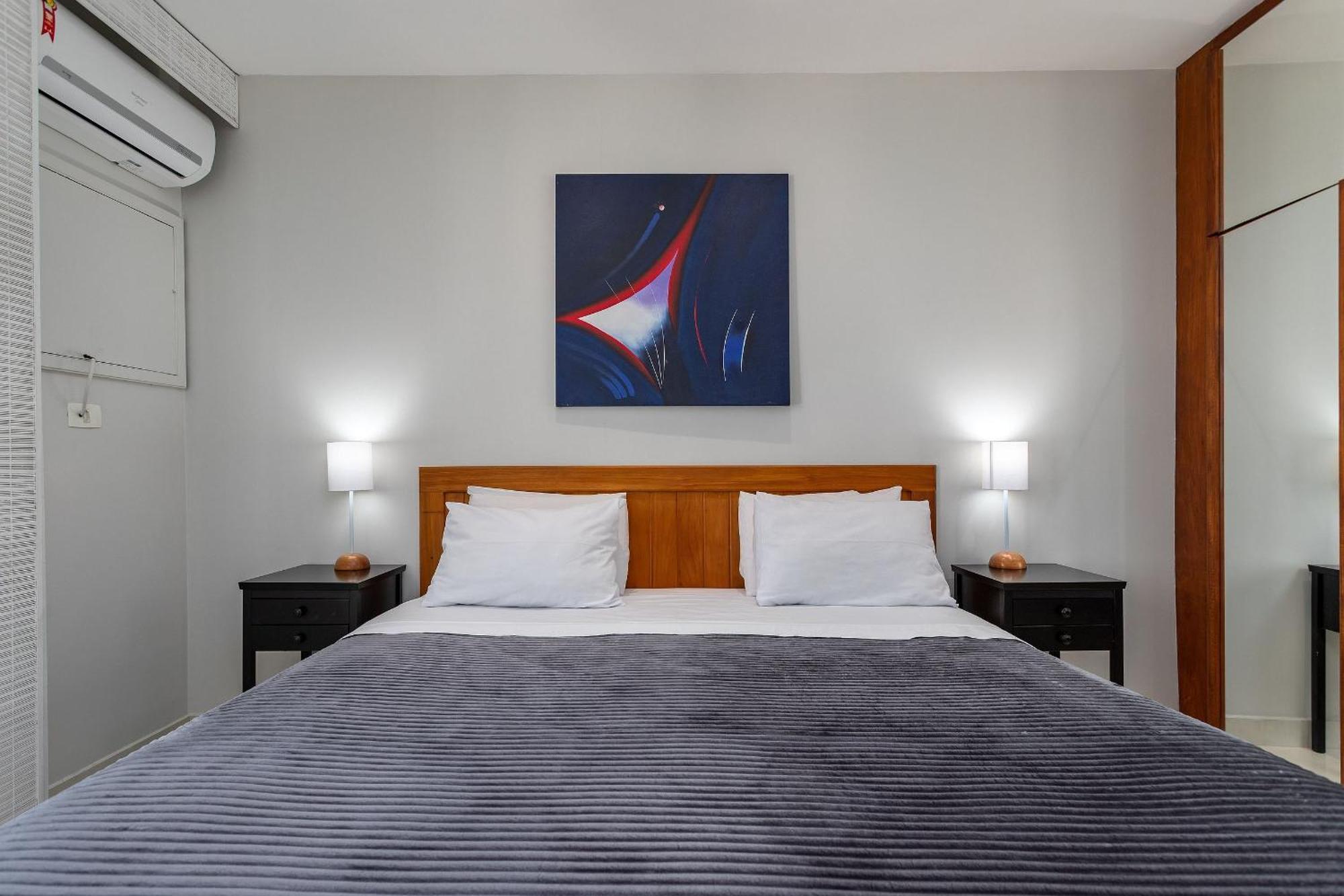 Apartamento A 150 Metros Da Do Leblon Com Academia, Arrumacao Diaria, Vista Mar E Vista O Cristo *