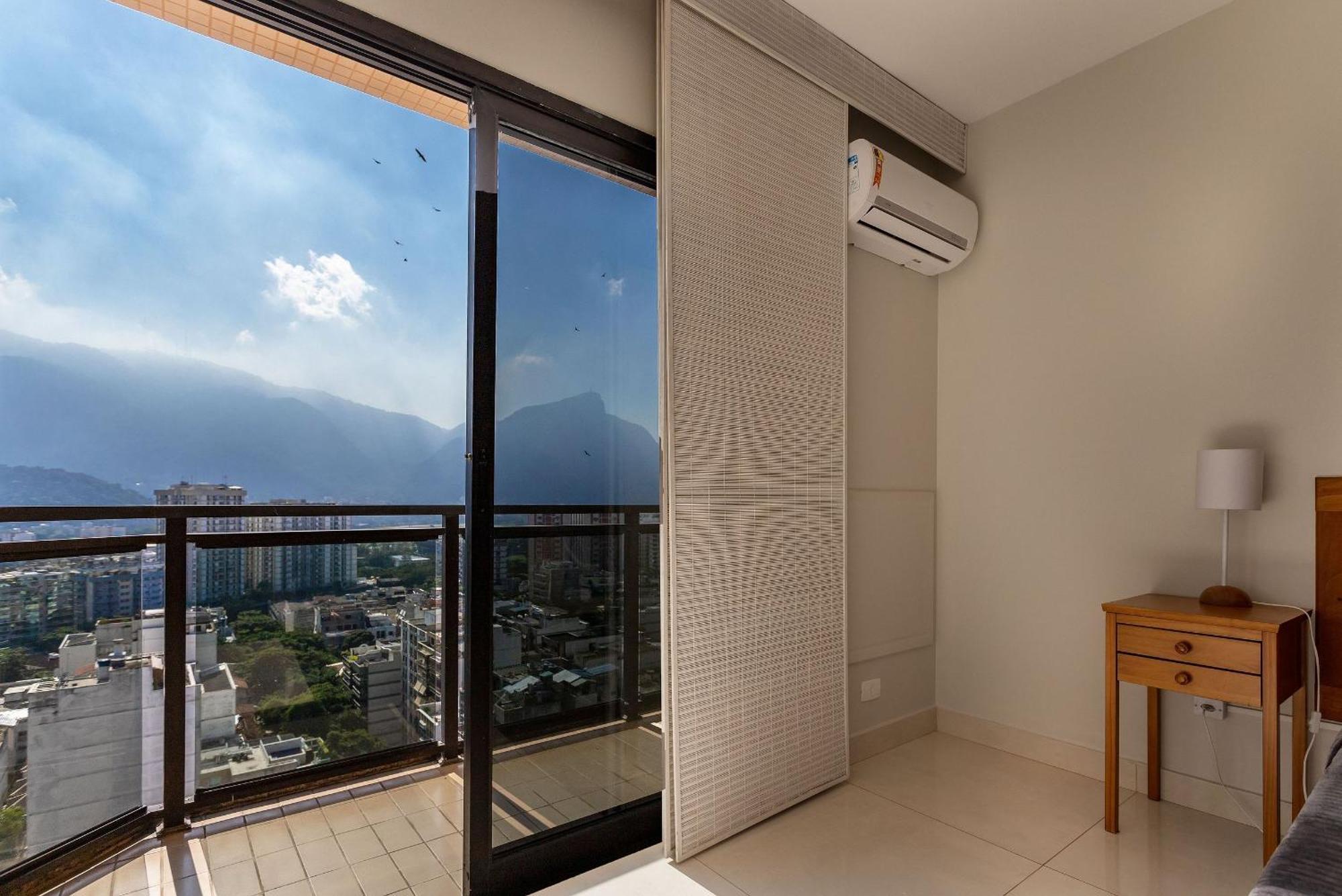 A 150 Metros Da Do Leblon Com Academia, Arrumacao Diaria, Vista Mar E Vista O Cristo Apartamento
